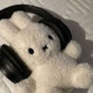 Meet your Posher, Talia